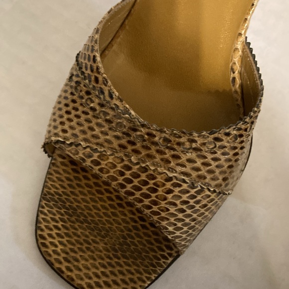 Gucci snakeskin D’orsay open toe heels size 8B - Picture 6 of 16